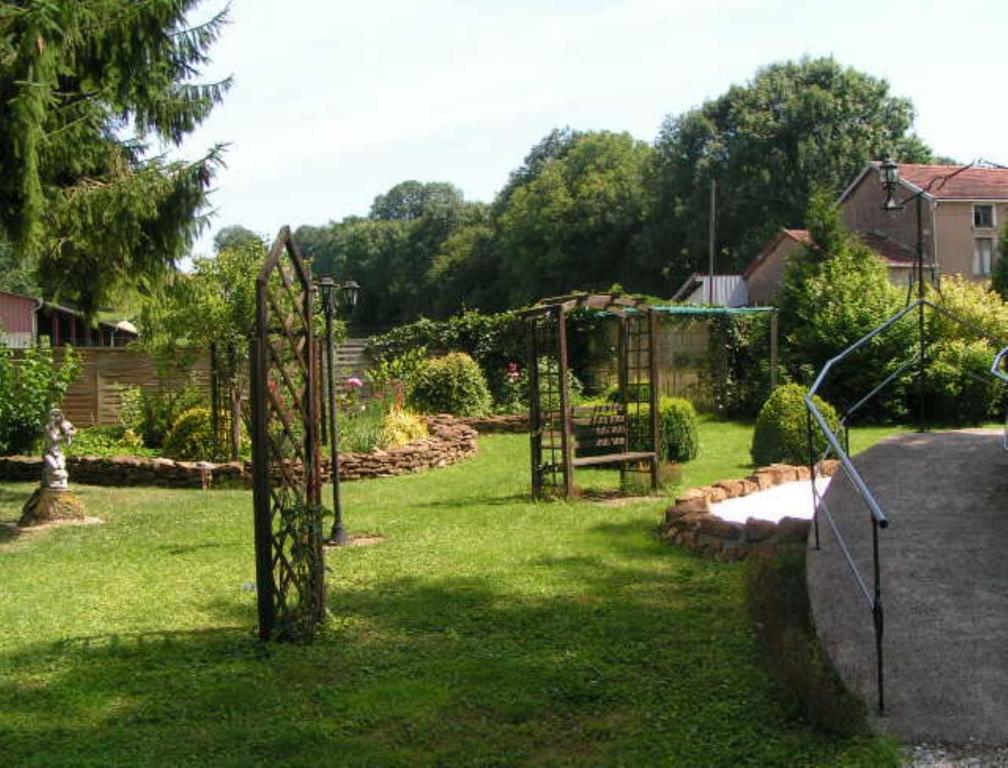 B&B Mirage Frécourt Buitenkant foto