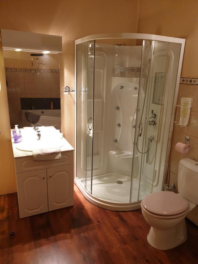B&B Mirage Frécourt Buitenkant foto